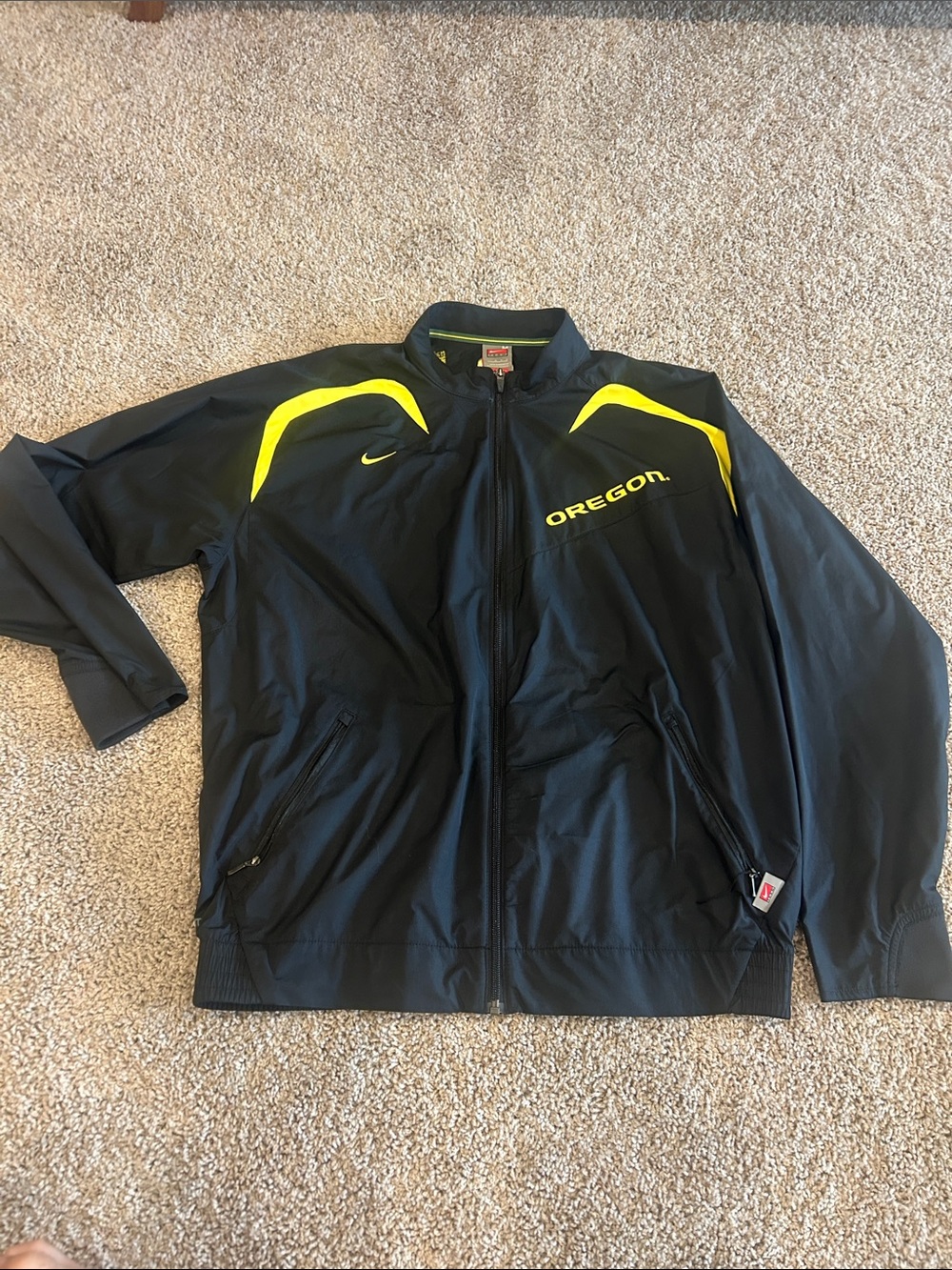 Oregon Ducks Nike Black and Yellow Oregon Zip-Up Windbreaker Jacket
